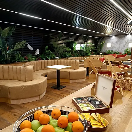 Hotel Turan &
